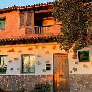 https://casa-arrantzale-ii.in-canary-islands.com